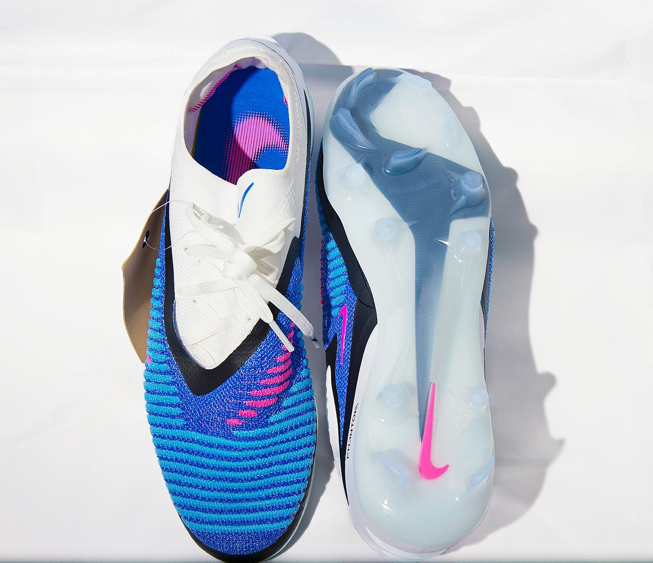 Crampons Football Premium – Style, Confort & Adhérence